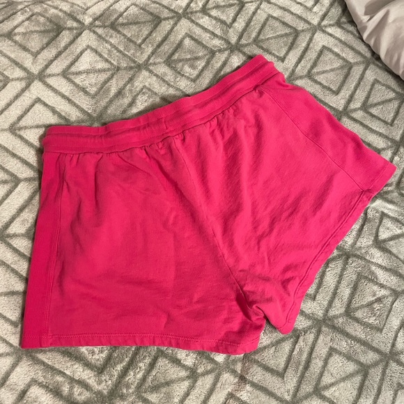 GUESS shorts!! - Picture 2 of 2